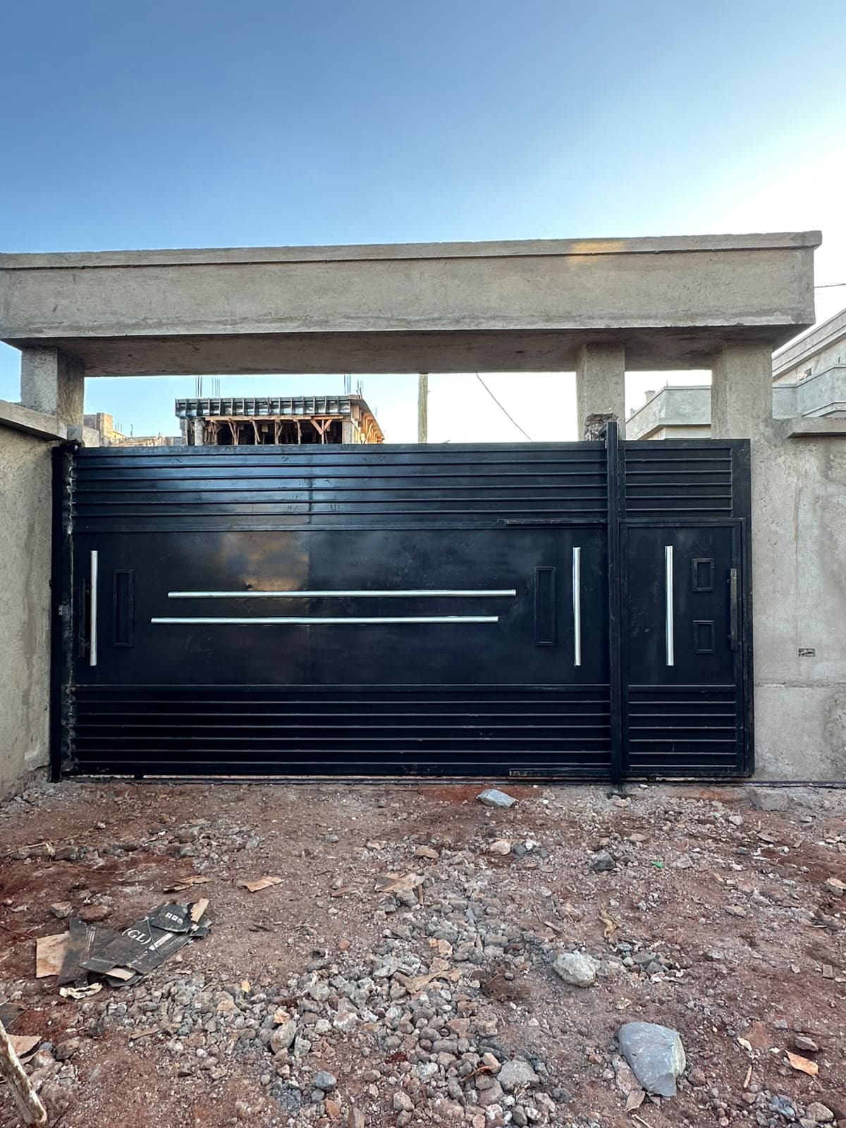 Modern Slatted Gate photo 1