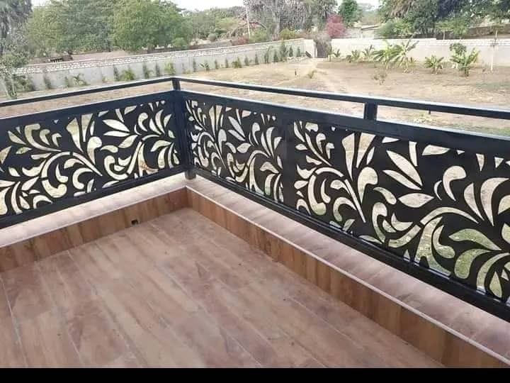 CNC balcony grille